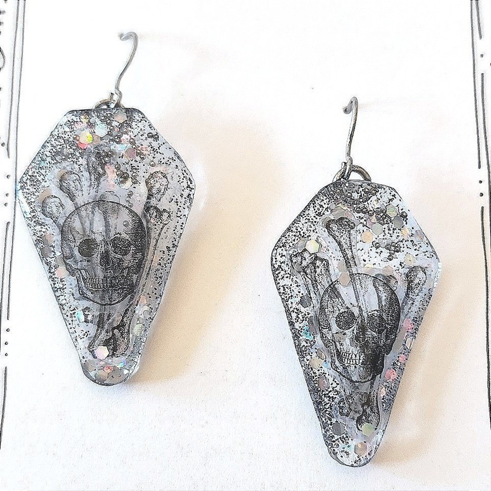 Handmade Coffin Skull Earrings Silver Glitter Resin Goth Halloween New